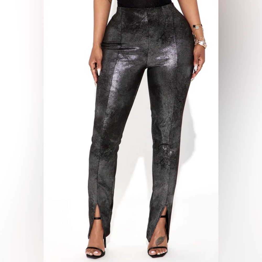 Gotta Let Go Faux Suede Leggings NEW 🏷️